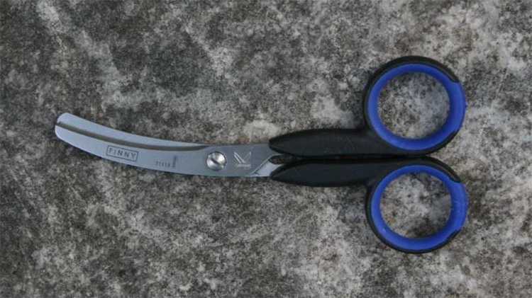 Stoff- und Filzschere mit gebogener und abgerundeter Spitze Manufakturschere (13cm)