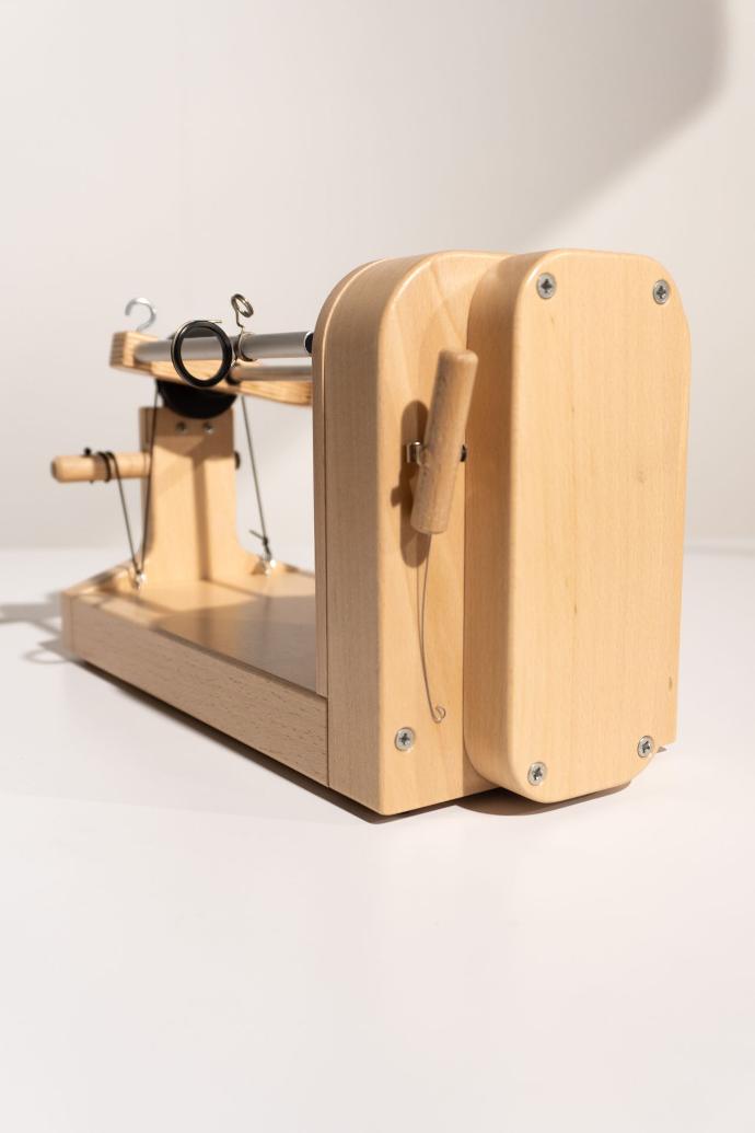 Louet Jenn-E E-Spinner (SP0104) mit Tasche