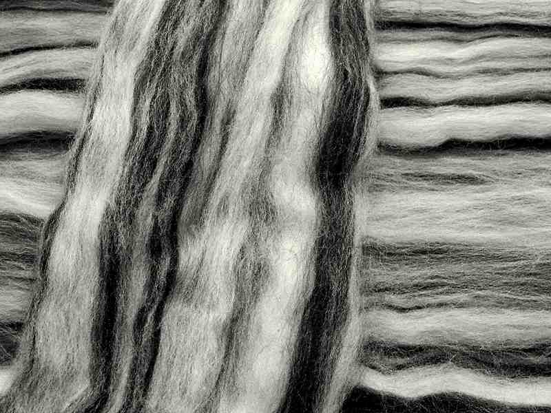 Merino-Melange - zebra superfein 16 mic im Band