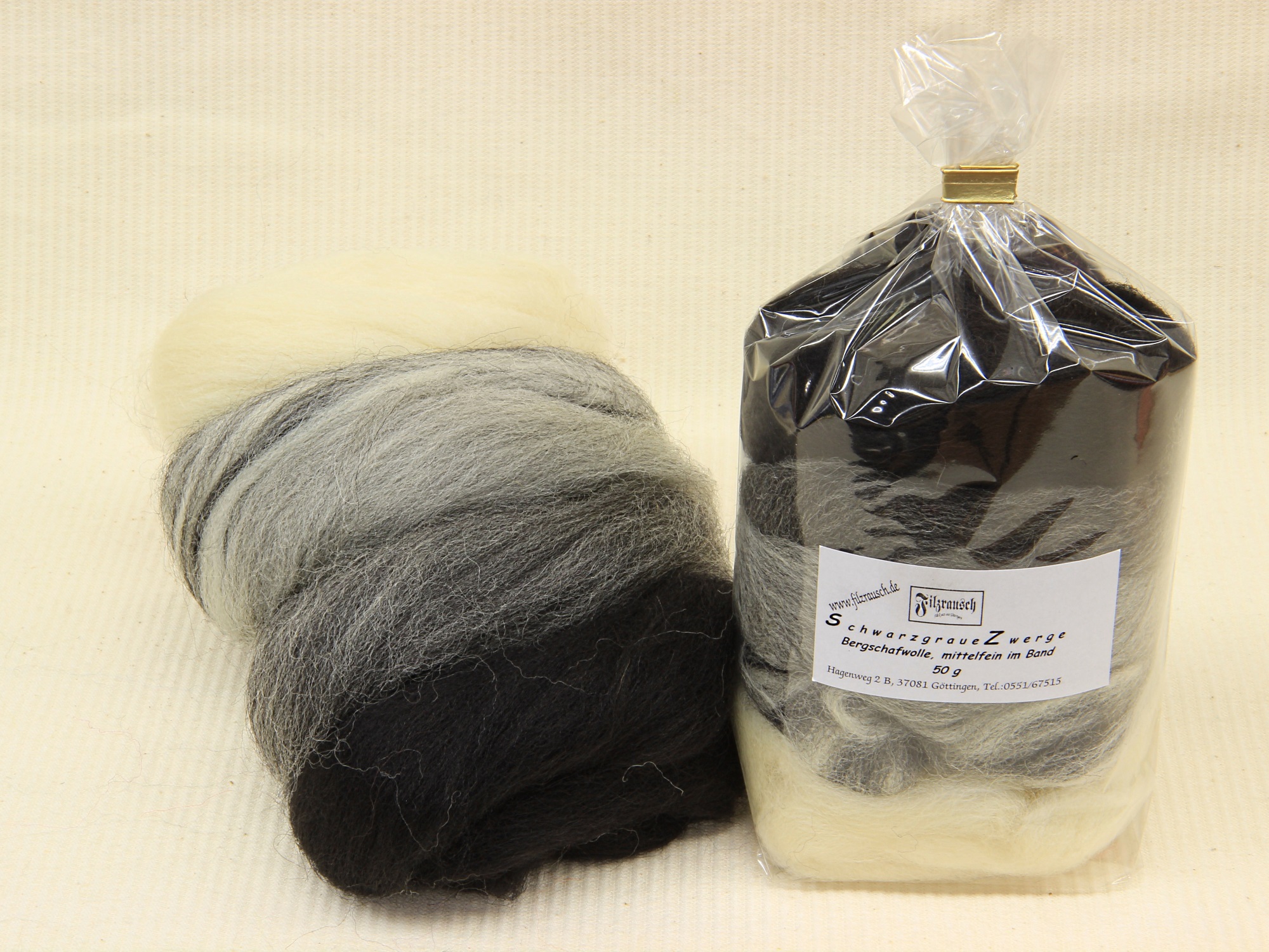Bergschaf Mix - Schwarzgraue Zwerge (weiß-schwarz) mittelfein 50 g im Band