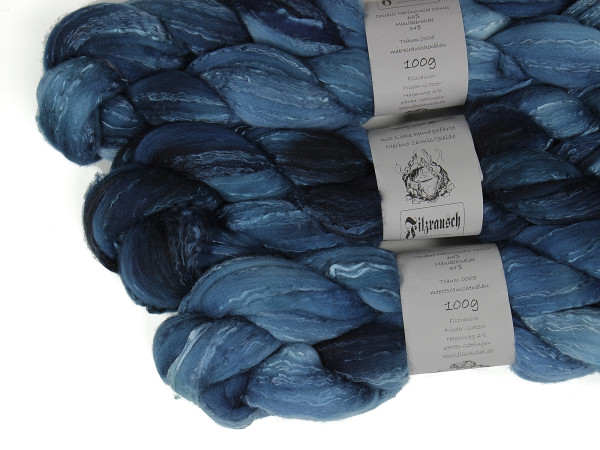Merinowolle 16mic/Seide 66%/34% (handgefärbt) - meeresrauschenblau 0005 Kammzug