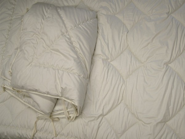 Steppdecke - 135 x 200 cm 1400g Wolle (kbT)